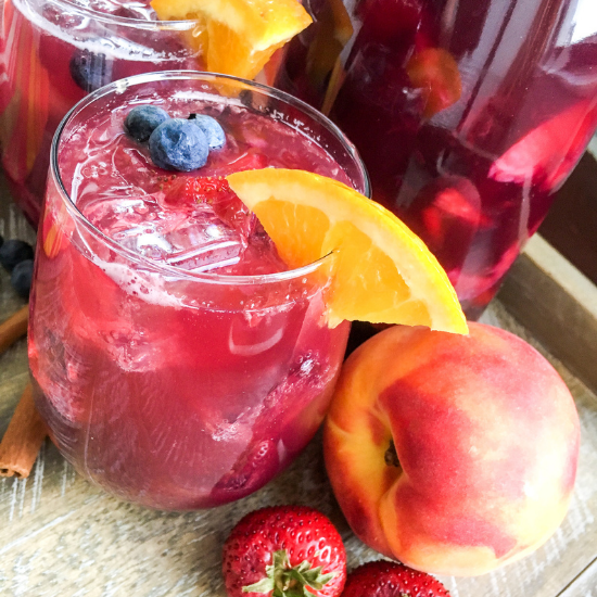 Berry Peach Sparkling Sangria