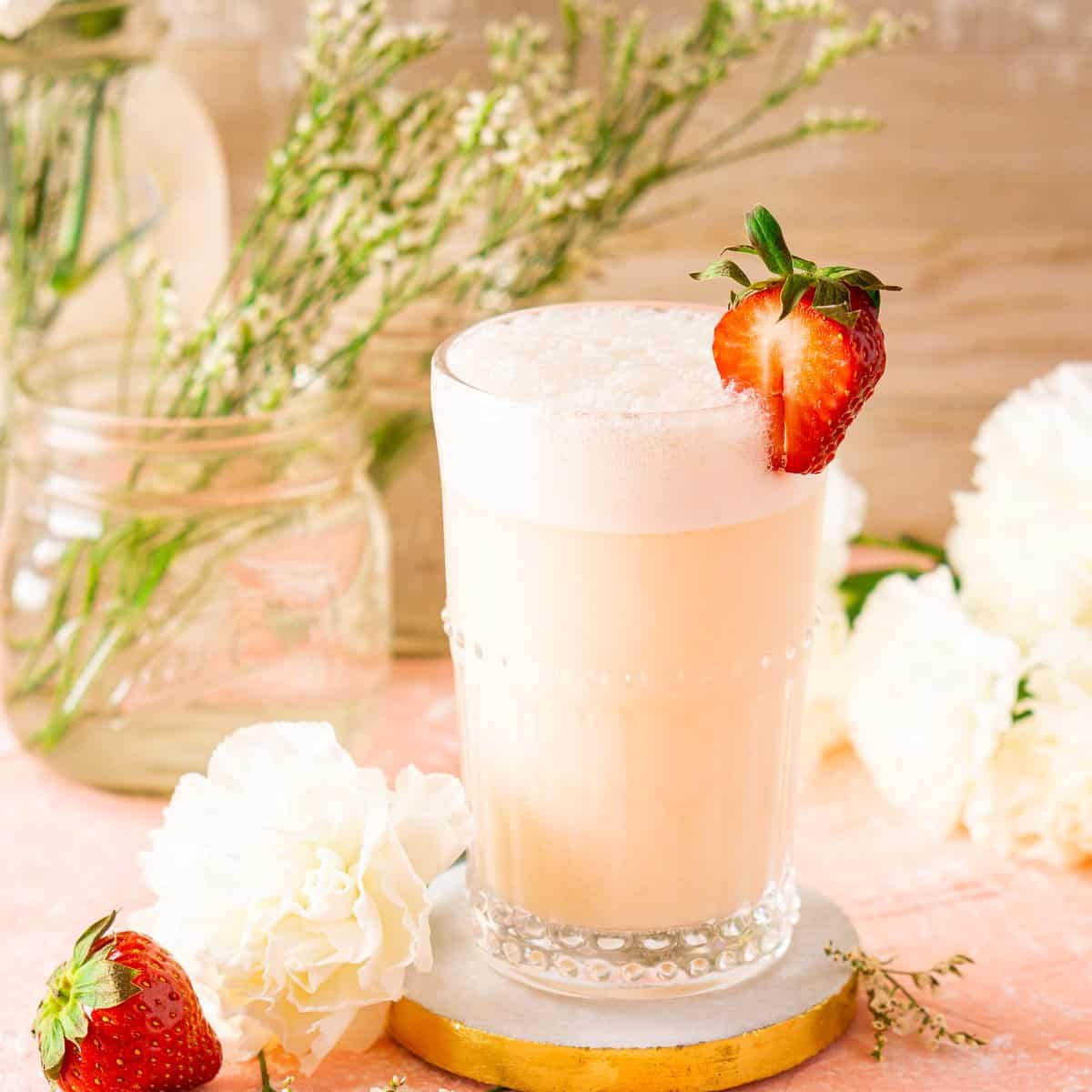 Image for Strawberry-Rhubarb Gin Fizz